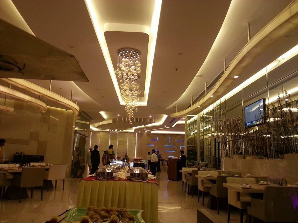 Hotel Babylon International Raipur  Bagian luar foto
