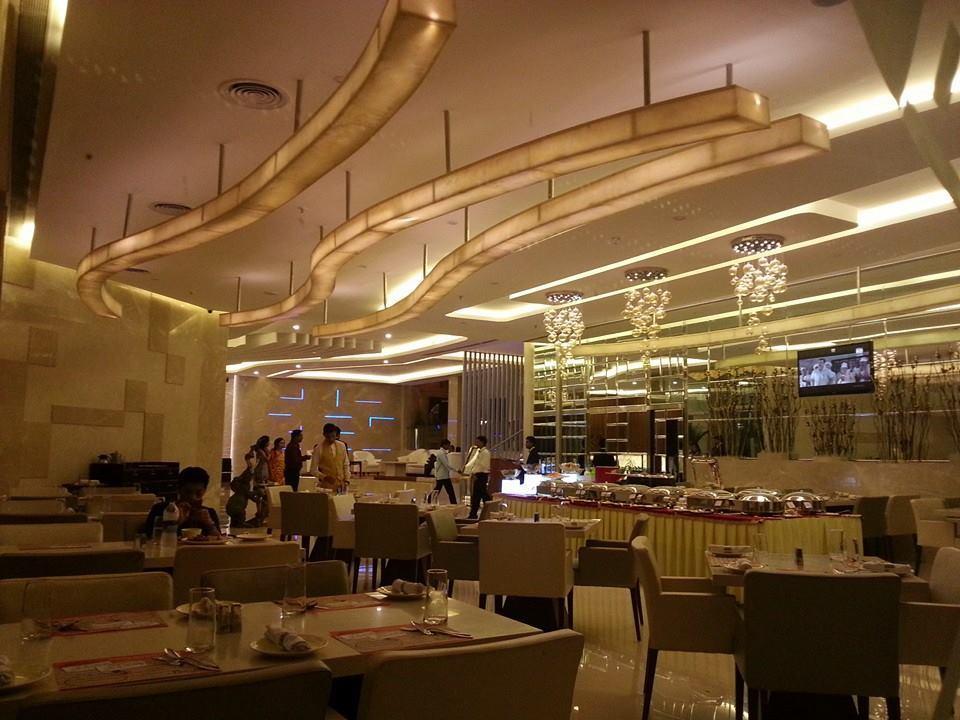 Hotel Babylon International Raipur  Bagian luar foto