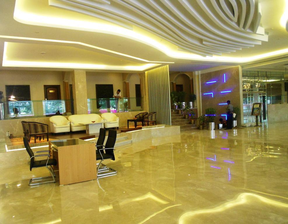 Hotel Babylon International Raipur  Bagian luar foto