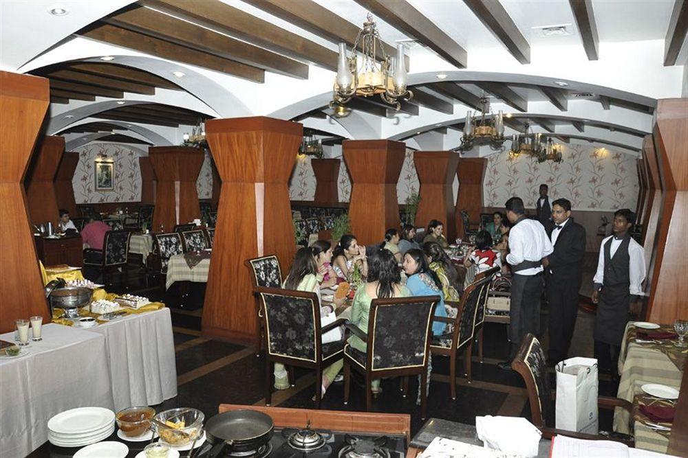 Hotel Babylon International Raipur  Bagian luar foto