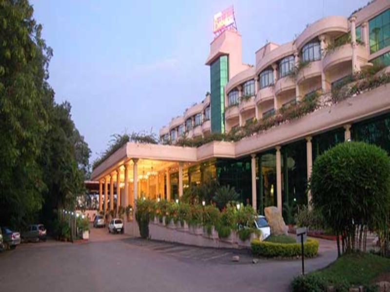 Hotel Babylon International Raipur  Bagian luar foto