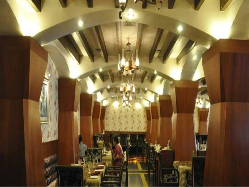 Hotel Babylon International Raipur  Bagian luar foto