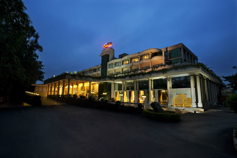 Hotel Babylon International Raipur  Bagian luar foto